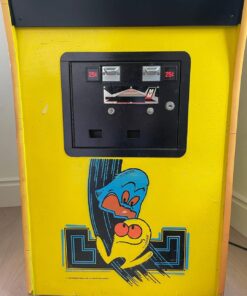 Alternative view of PAC-MAN ARCADE MACHINE