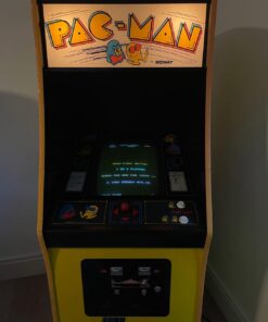 PAC-MAN ARCADE MACHINE
